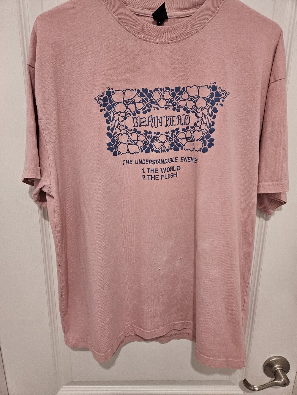 Brain Dead Pink Short-Sleeve Graphic Tee L Has Flaws
